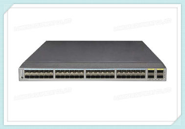 Porto 40GE QSFP+ del porto 10GE SFP+ 4 del commutatore 8 di CE6810-48S4Q-EI Huawei Data Center