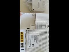 Switch di rete Gigabit di tipo routing con firewall SPI