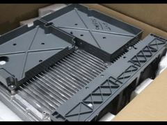 472181A l'FSMF (Flexible System Module Fabric), un'unità di elaborazione e controllo della banda base per il