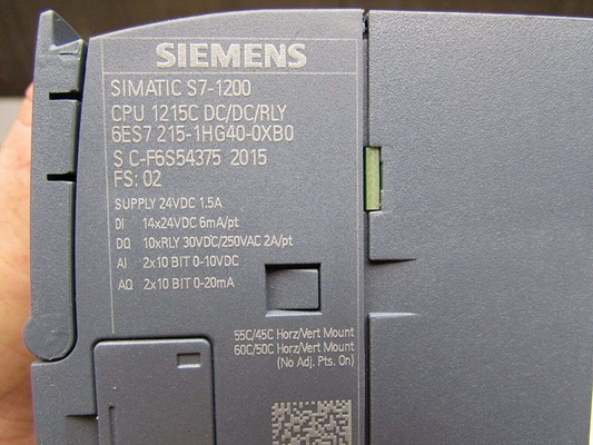 Il modulo di Siemens 6ES7 215-1AG40-0XB0 nuovo nella consegna originale del pacchetto per questo oggetto è di 2-3 settimane