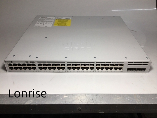 C9300L-48P-4X-A - Il catalizzatore 9300L di Cisco commuta il vantaggio fisso della rete di 48 del porto di tratte in salita tratte in salita 4X10G di dati soltanto