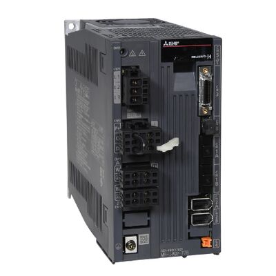 Servoamplificatore Mitsubishi MR-J4W2-77B a 2 assi 750 W SSCNET III/H