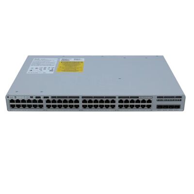 Vantaggio della rete uplink dello switch 4x10G PoE+ a 48 porte Cisco C9200L-48P-4X-A Catalyst 9200L