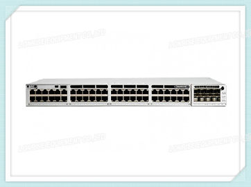 Catalizzatore 9200 del commutatore di rete di C9200-48P-E Cisco Ethrtnet 48 elementi essenziali della rete del commutatore del porto PoE+