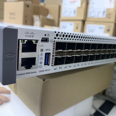 Porto 48 x del catalizzatore 9500 di C9500-48Y4 C-A Cisco Switch Catalyst 9500 Cisco 1/10/25G + 4 porto 40/100G