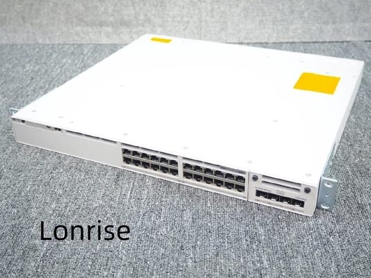 Commutatore di Cisco 9300 della rete di dati 24-Port di C9300-24 T-A Cisco Switch Catalyst 9300 solo