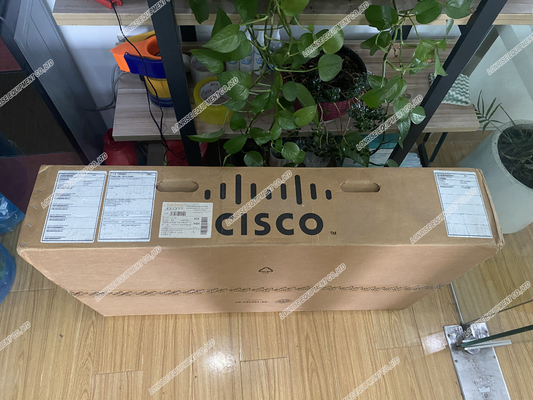 L'affare Intel CTI-CMS-1000-M5-K9 X550 10/100/1000 con una garanzia da 1 anno e i 1-2 giorni il termine d'esecuzione