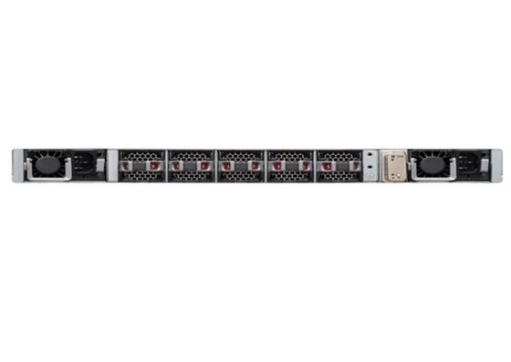 C9500-24Y4C-E Cisco Switch Catalyst 9500 24 x 1 / 10 / 25G e 4 porte 40/100G Essential