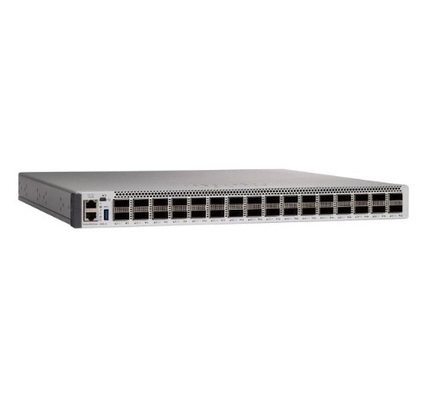 Switch Cisco C9500-32C-A a 32 porte 100G con licenza Advanced