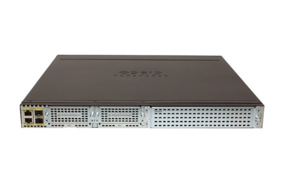 ISR4321-AXV/K9 Cisco ISR 4321 AXV Bundle con licenze CUBE-10 IPBase AP P SEC e UC.