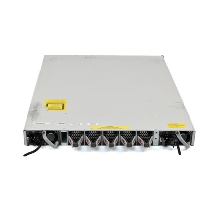 C9500-40X-E Cisco Switch Catalyst 9500 40 porte 10Gig Switch Network Essentials