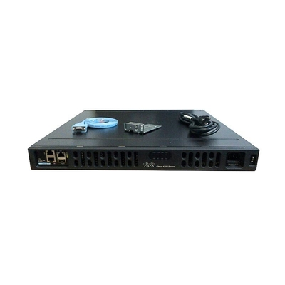 ISR4331 SEC K9 100Mbps 300Mbps portata di sistema 3 porte WAN LAN 2 porte SFP multi Core CPU