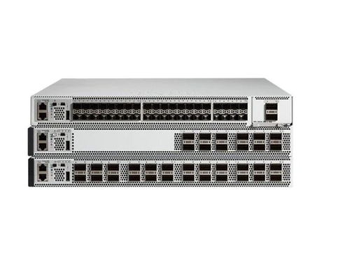 C9500-24Y4C-E Cisco Switch Catalyst 9500 Cisco Catalyst 9500 24 x 1 / 10 / 25G e 4 porte 40/100G, essenziale