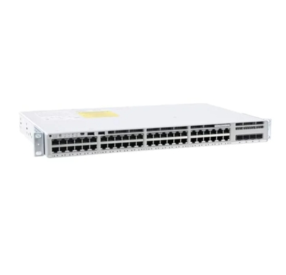 Cisco C9200L-48T-4G-E Switch Ethernet Gigabit a 48 porte con 4 uplink SFP da 1G