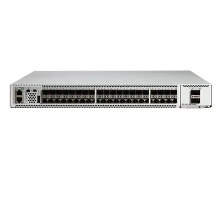 Switch Cisco Catalyst 9500 40 porte 10G C9500-40X-A con licenza NW Adv