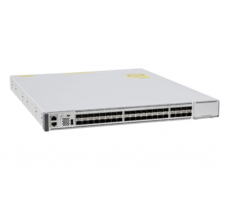 Switch Cisco Catalyst 9500 40 porte 10G C9500-40X-A con licenza NW Adv