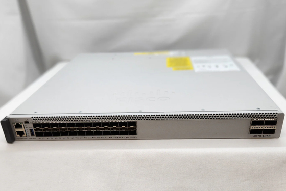 Switch Cisco C9500-24Y4C-A Catalyst 9500 con 24 porte 1/10/25G e 4 porte 40/100G