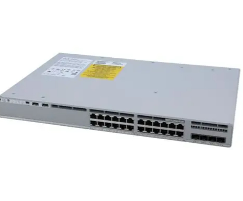 Switch Gigabit a 24 porte Cisco C9200L-24T-4X-E con 4 uplink 10G