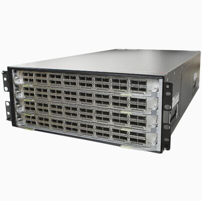 Huawei CloudEngine CE9865-4C Network Switch con 4 slot per subcard, capacità di commutazione di 25,6 Tbit/s e porte 128 x 100GE