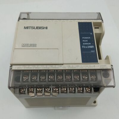 Controllo industriale PLC serie FX1N con 24 punti I/O uscita a relè e alimentazione AC 100-240V