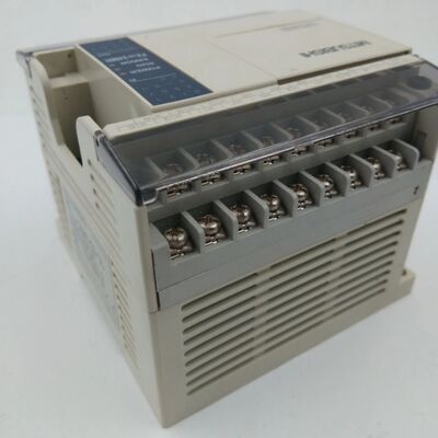 Controllo industriale PLC serie FX1N con 24 punti I/O uscita a relè e alimentazione AC 100-240V