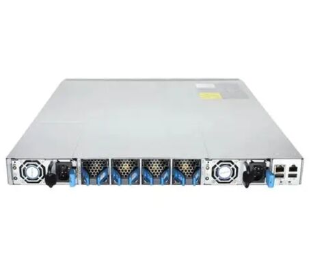Switch Cisco Nexus 9300 N9K-C9372TX-E con 48 porte 10G Base-T, 6 porte QSFP+ 40G e throughput di 1.44Tbps