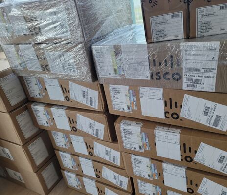 C1300-48FP-4G Layer 3 Managed PoE Switch, 48×10/100/1000 porte PoE+, 4×1G SFP Uplink, 740W PoE Budget