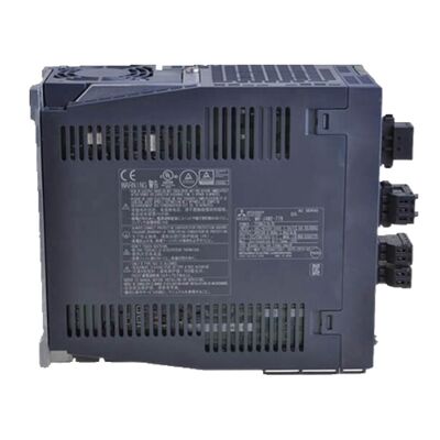 Servoamplificatore Mitsubishi MR-J4W2-77B a 2 assi 750 W SSCNET III/H