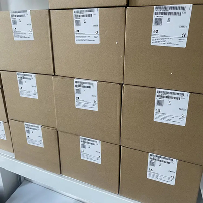 Nuovo originale simatic s7-200 del regolatore logico programmabile di 6ES7288 3AM06 0AA0