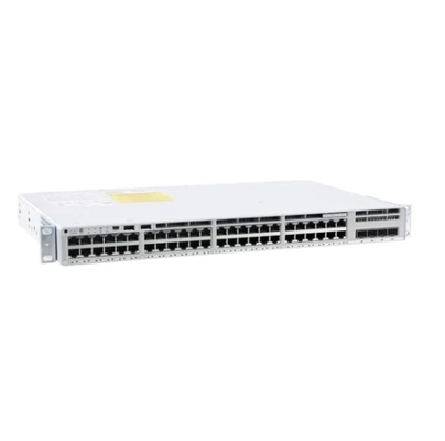 Switch Cisco Catalyst 9200L a 48 porte PoE+ con 4 uplink SFP+ da 10G