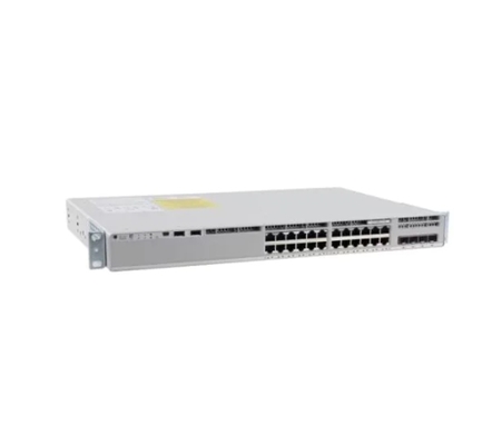 C9200L-24P-4X-E Catalyst 9200L Switch a 24 porte PoE+ 4x10G Uplink Network Essentials