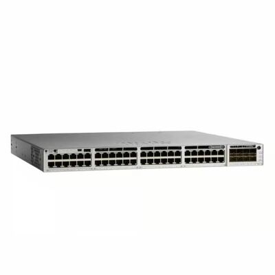 Switch Gigabit PoE+ completo a 48 porte Cisco C9300L-48PF-4X-E